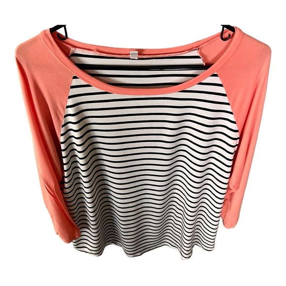 Lacozy Raglan Baseball Tee - Picture 3 of 5